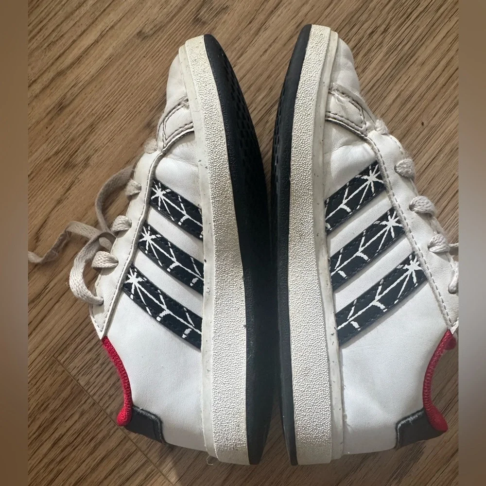 adidas Kids White and Red Spider-Man Sneakers. Kids 12K